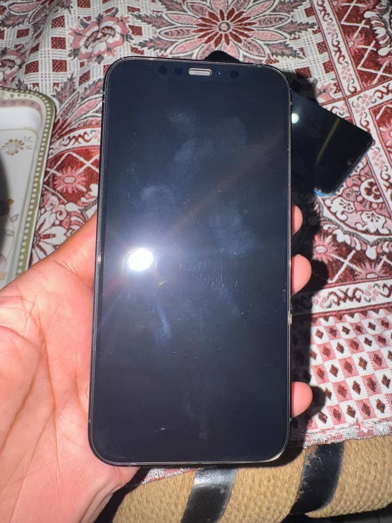 Apple iPhone 12 Pro 1