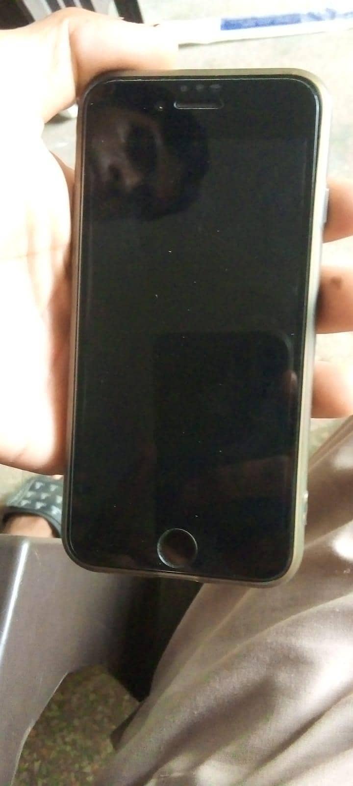 Apple iPhone SE 4