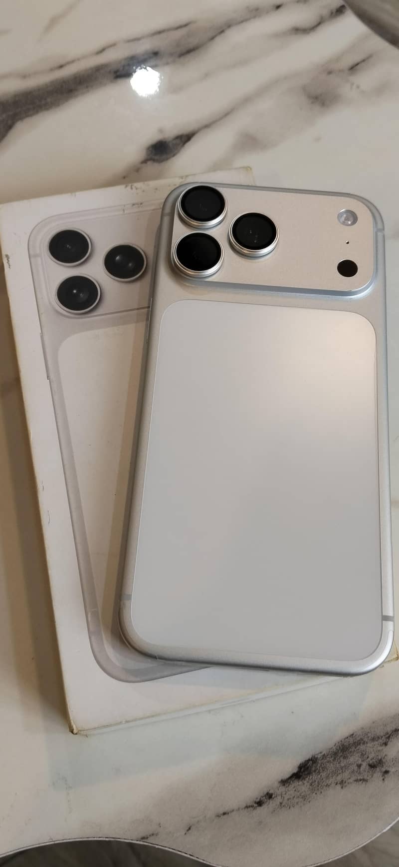 Apple iPhone 17 Pro Max 5