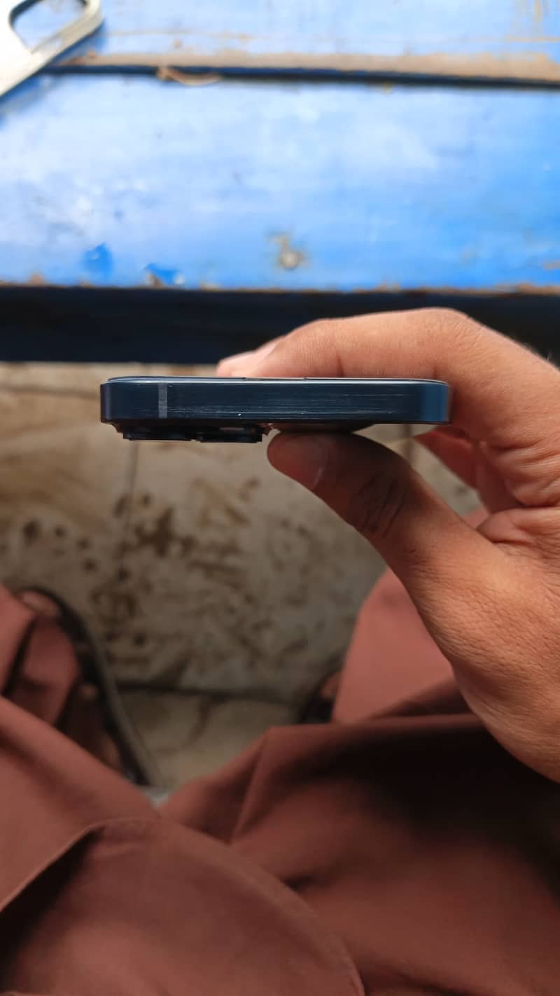 Apple iPhone 14 1