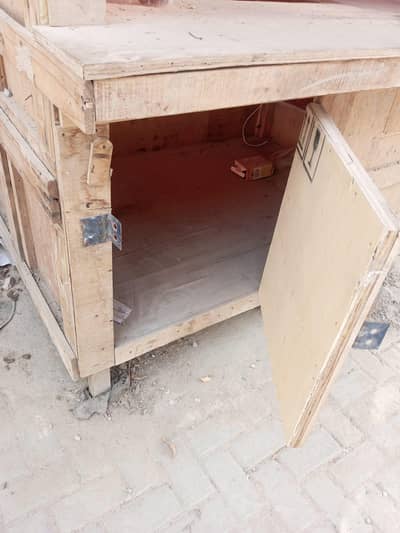 wooden cabin for sell
