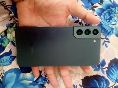 Samsung Mobile S22 Plus
