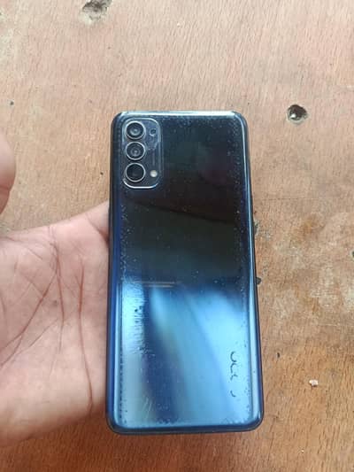 OPPO Reno4. . . . . 8/128 ram memory. . . . . 03096275180