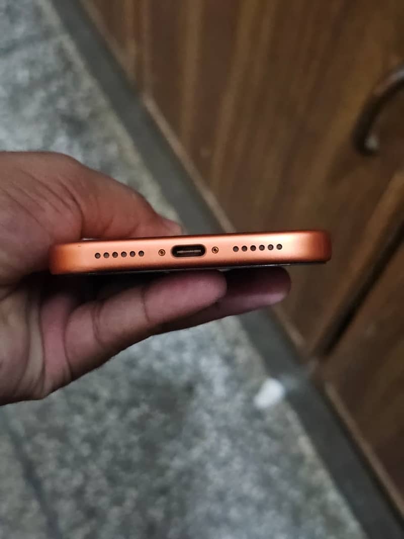 Apple iPhone 17 Pro Max 1