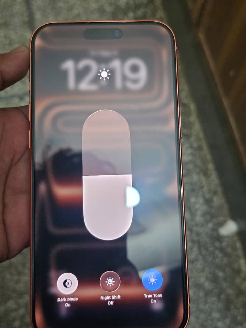 Apple iPhone 17 Pro Max 2