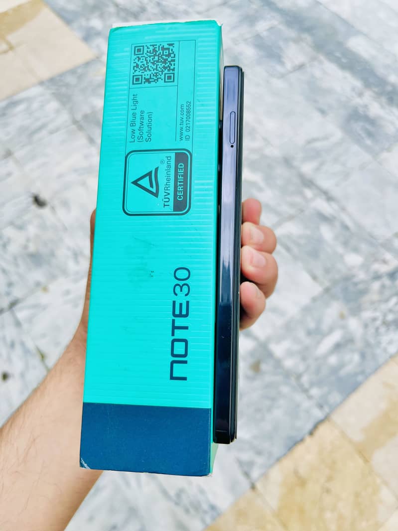Infinix Note 30 6