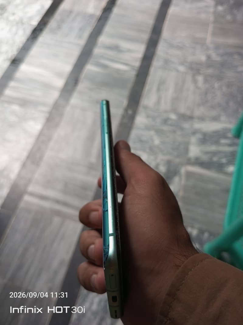 One Plus 8T 3