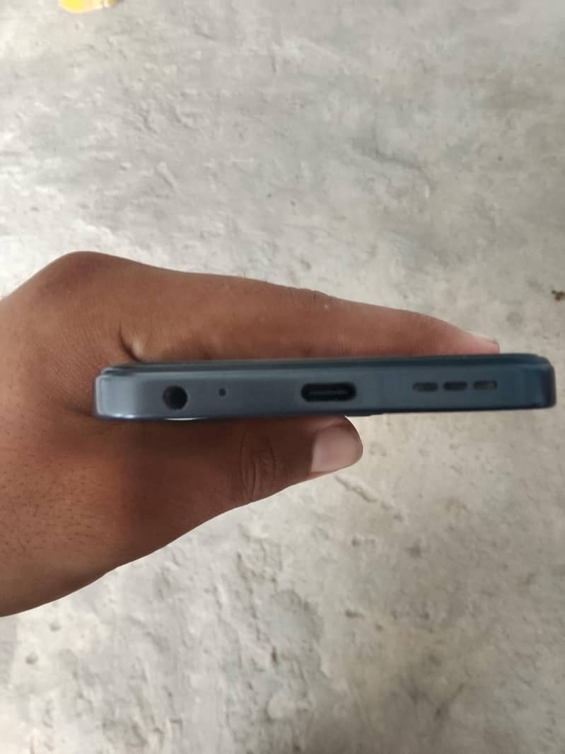 Tecno Spark 40c 3