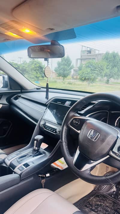 Honda Civic Oriel 2017