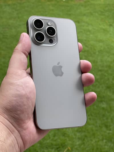 Apple iPhone 15 Pro Max
