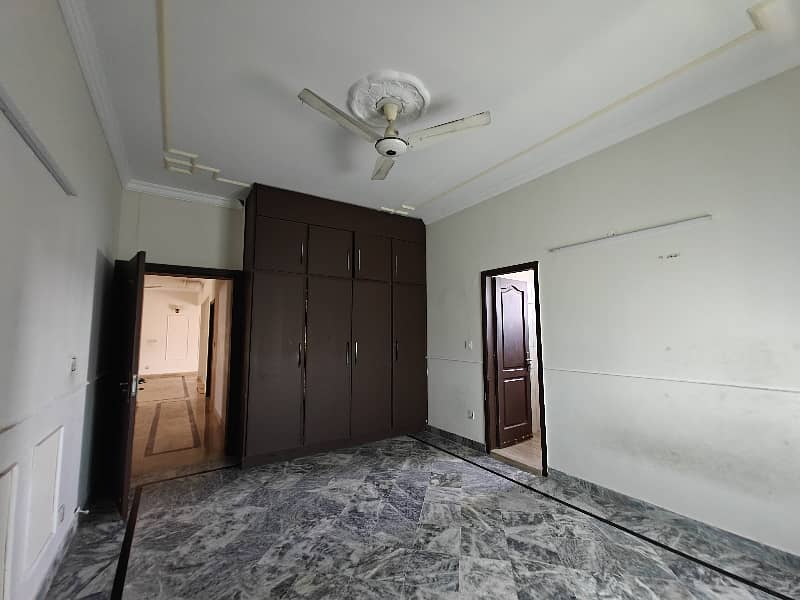 Upper Portion For Rent E 11 6