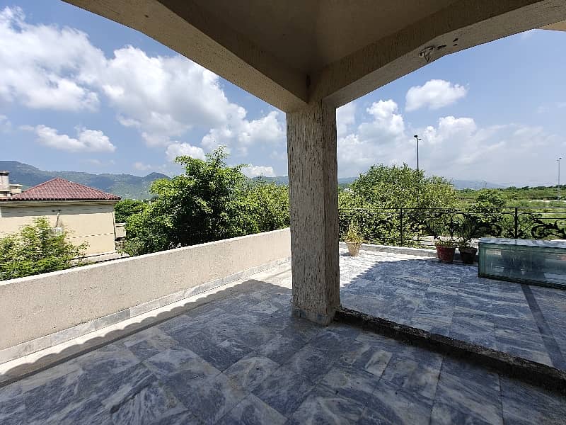 Upper Portion For Rent E 11 7