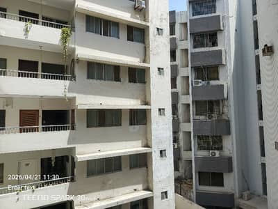 3 bed Room,Apartment for sale in Clifton block 8