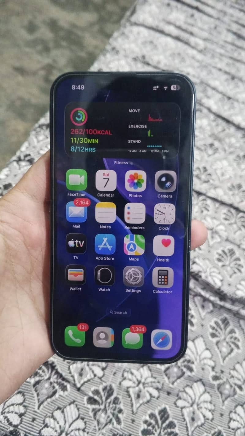Apple iPhone 13 1