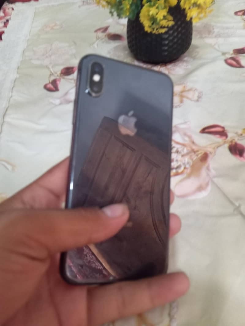 Apple iPhone X 0