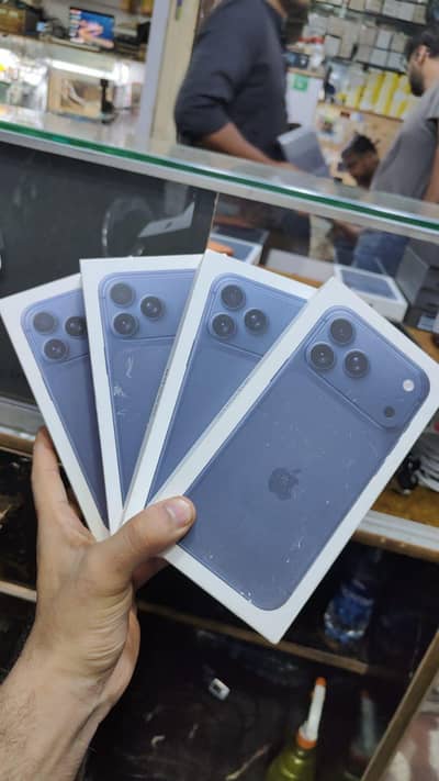 Apple iPhone 17 Pro Max 256GB deep blue brand new