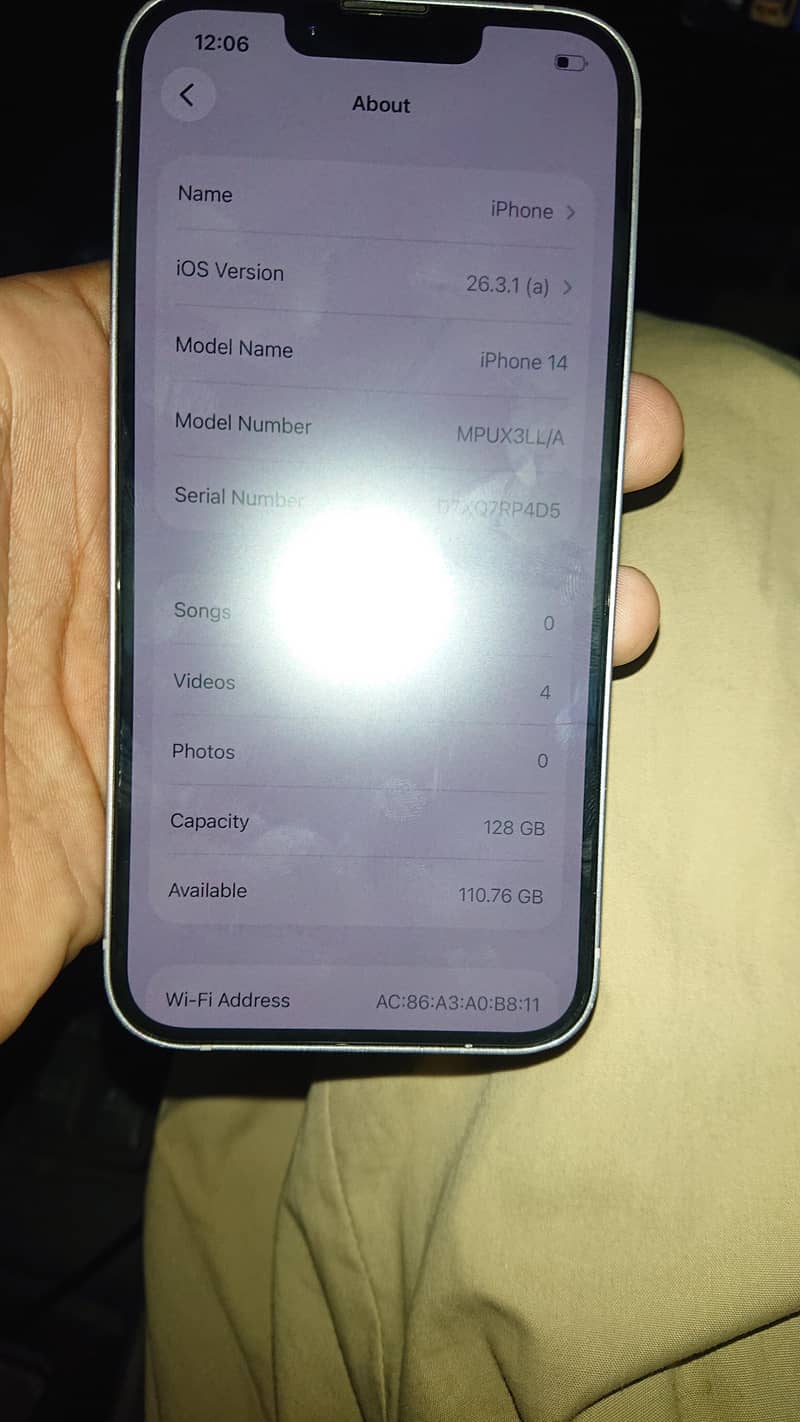 Apple iPhone 14 3