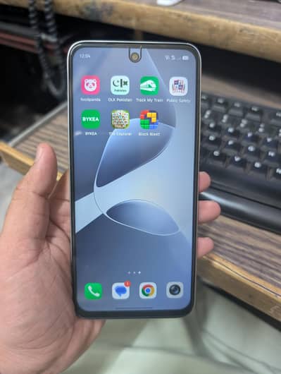Infinix Hot 60i 6/128GB – Complete Box