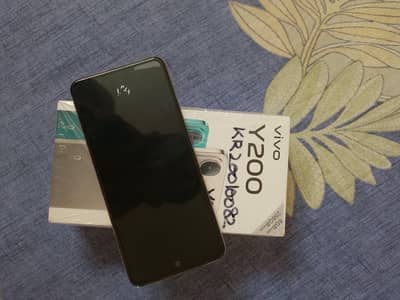 Vivo Y200 mobile with all accessories original charger cover box