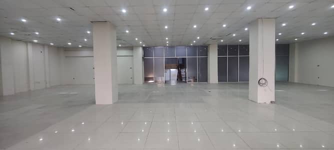Office Area 3000 Square Feet Brand New Corporation Office Available For Rent In Gulberg 3 Lahore