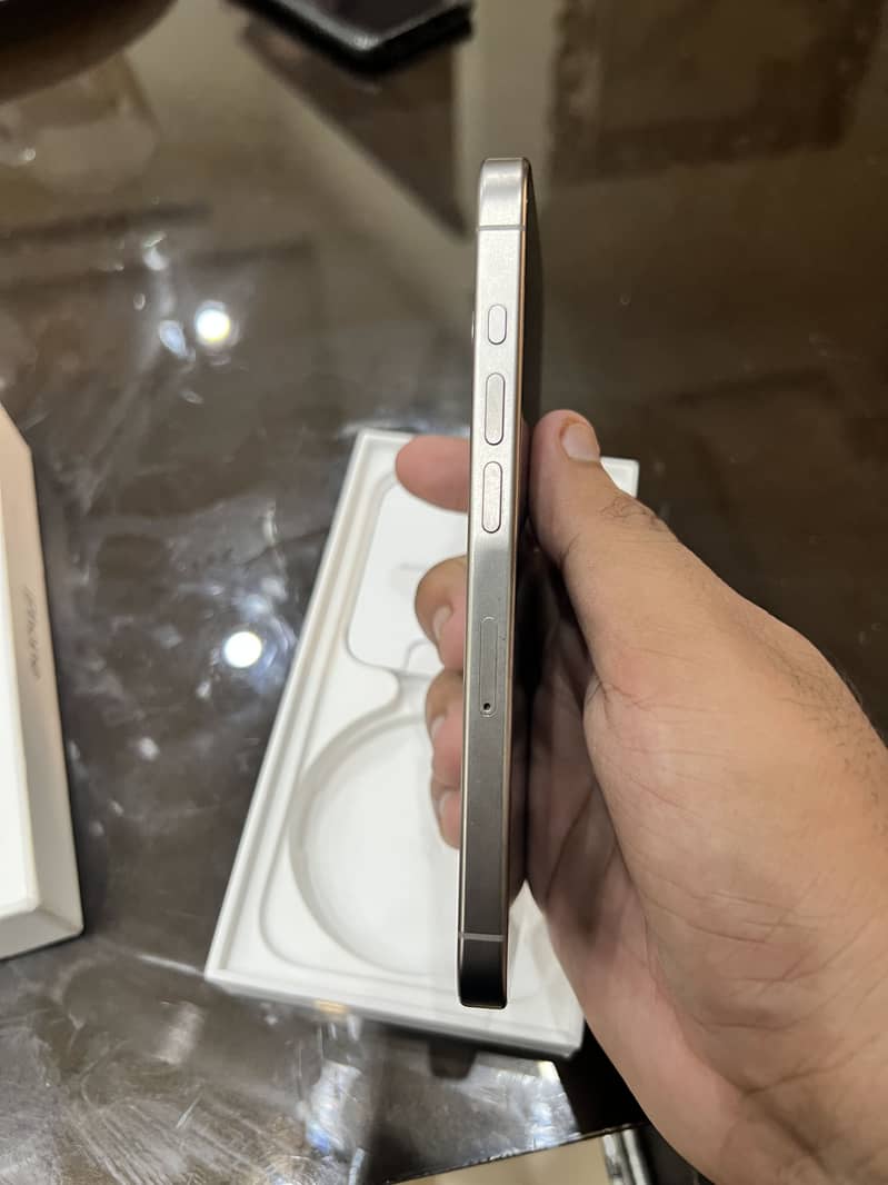 Iphone 15 pro 2