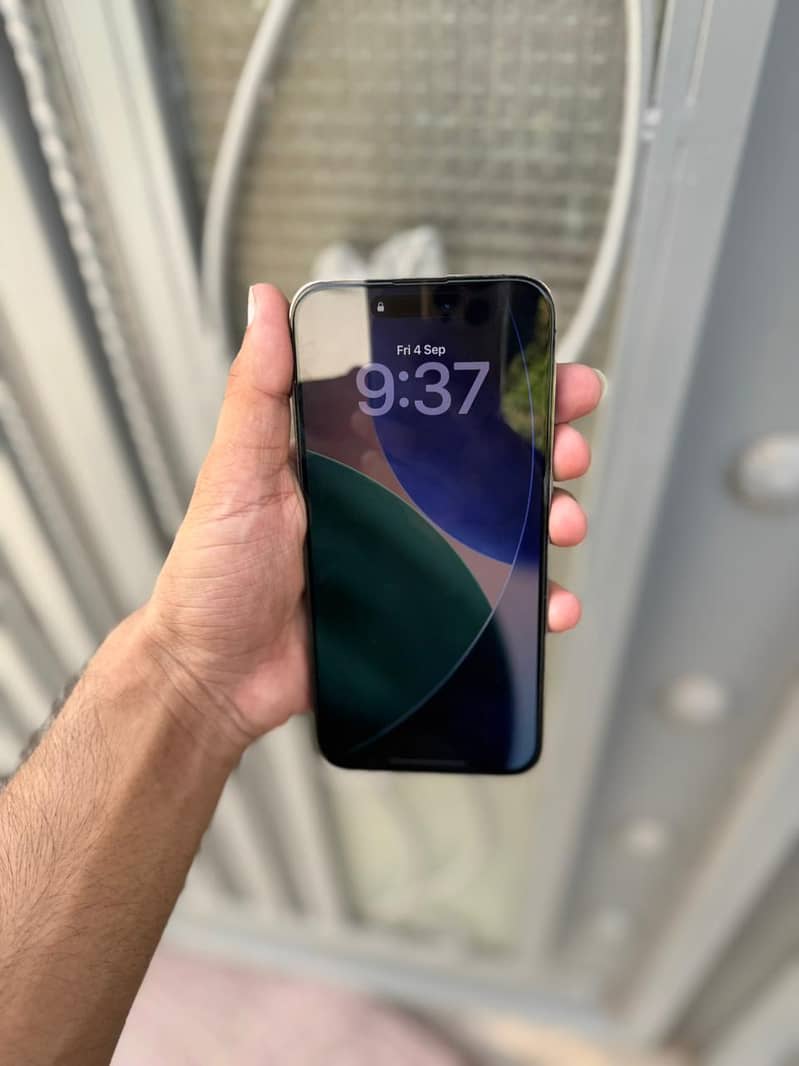 Apple iPhone 14 Pro Max 3