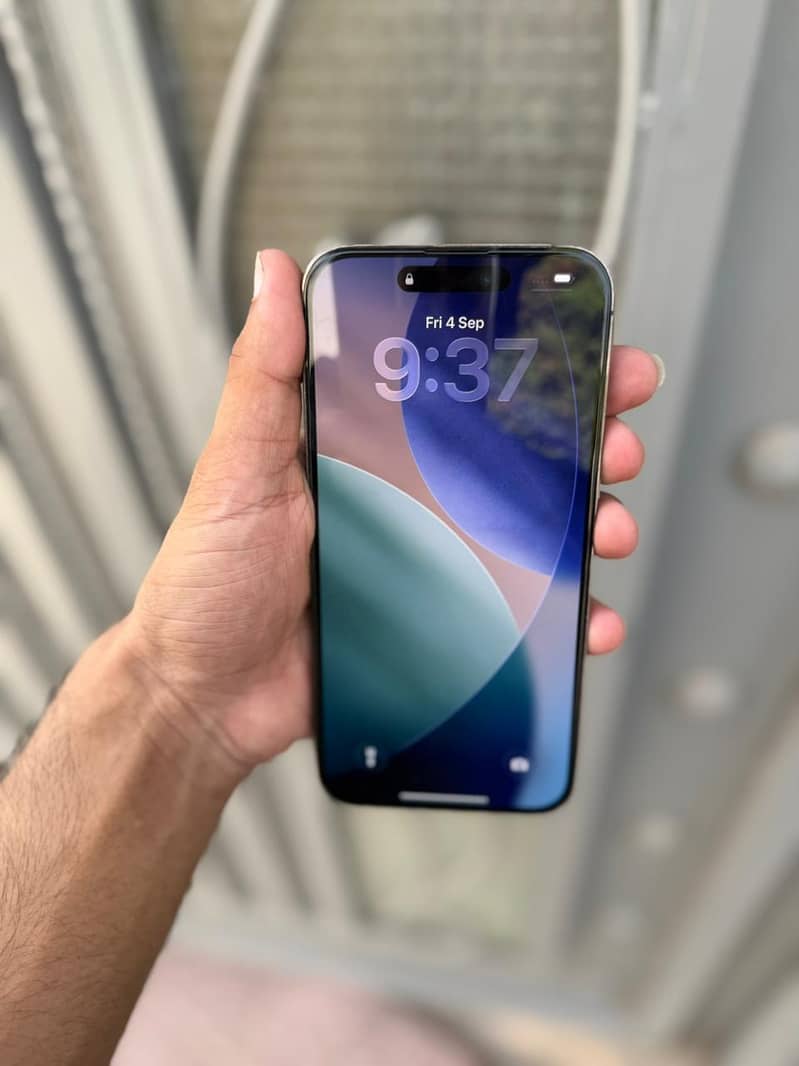 Apple iPhone 14 Pro Max 8