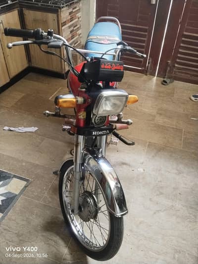 HONDA CD 70 2019 RED