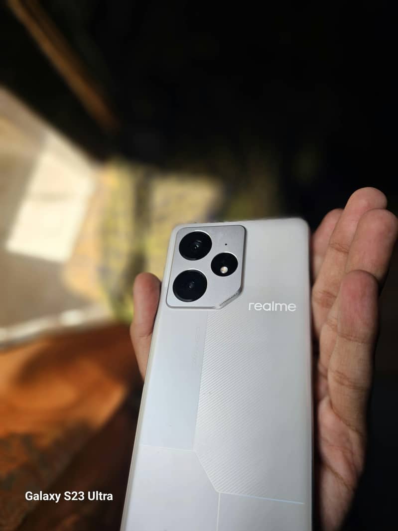 Realme Neo7 1