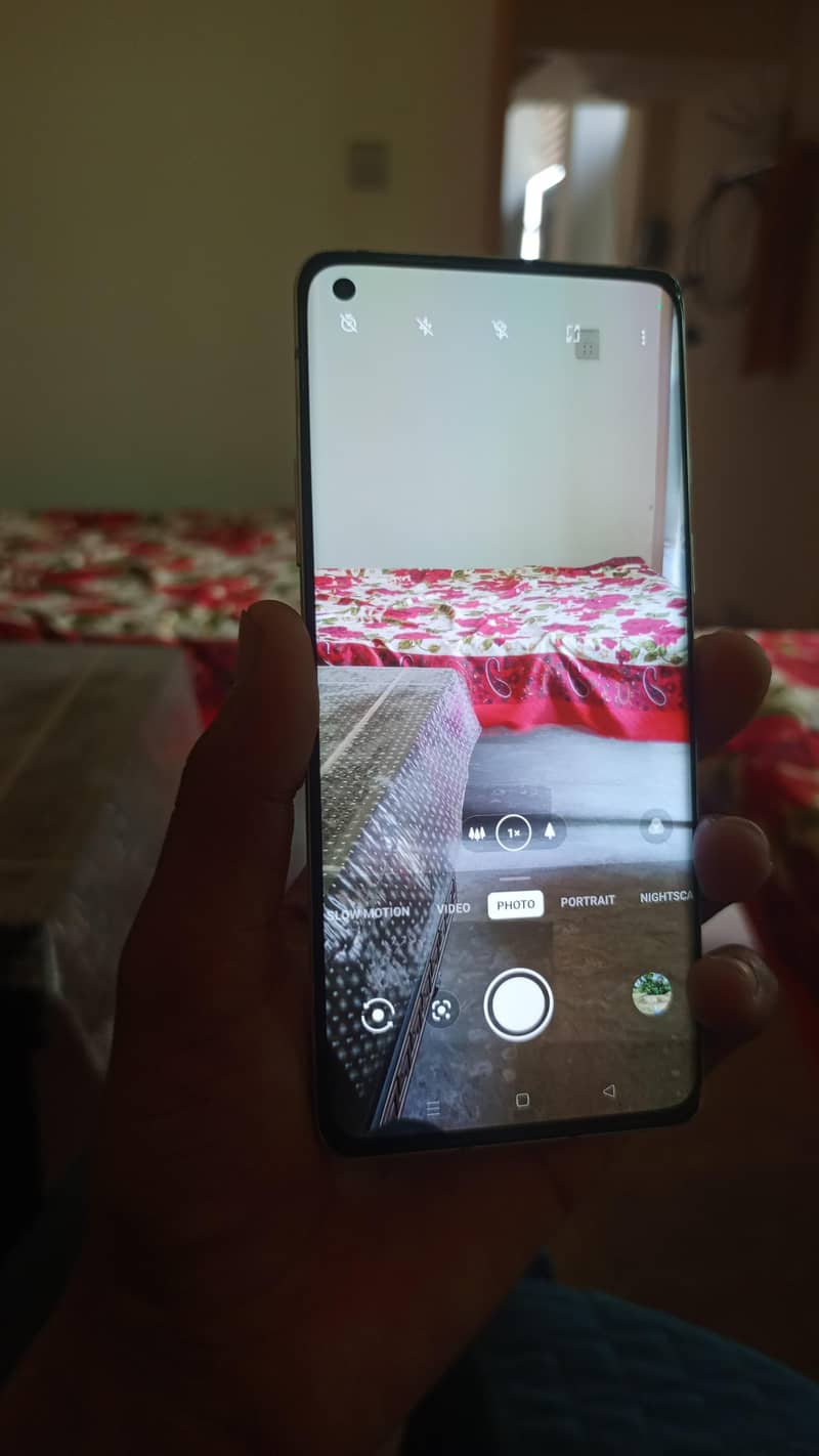 One Plus 8 ( 8/128) 4