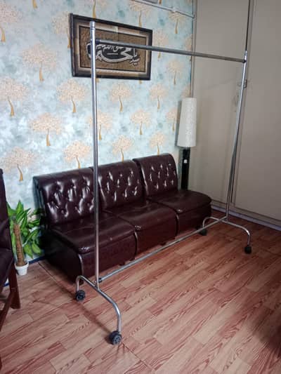 Cloth hanger