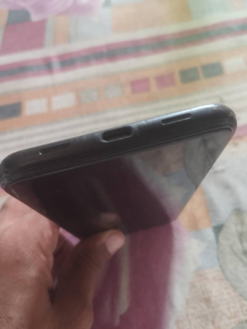 Google Pixel 4a 5G 4