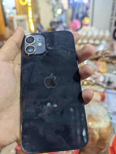 Apple iPhone 12