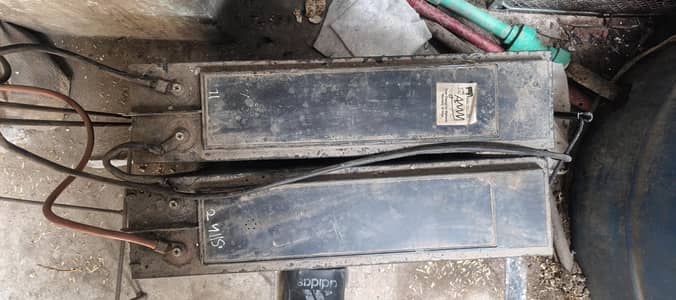 dry battery hai aur 280 wat ki do batting hai