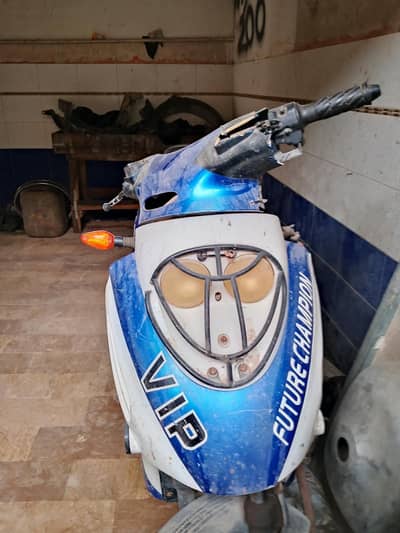 urgent sale scooty
