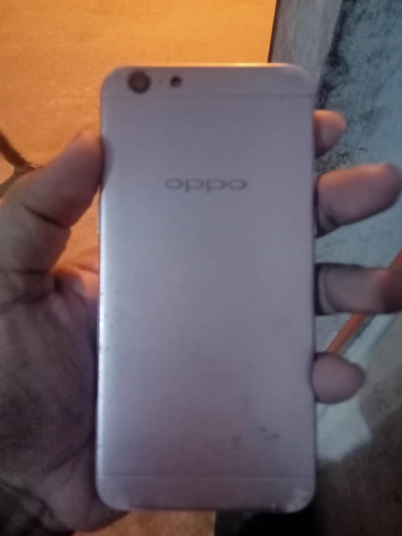 OPPO A57 2