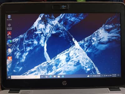 [completely clean piece] HP Elitebook 820G3 for sale!