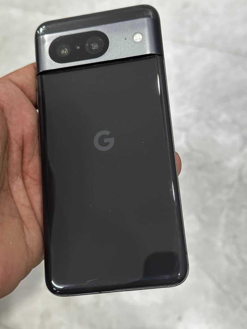 Google Pixel 8 1