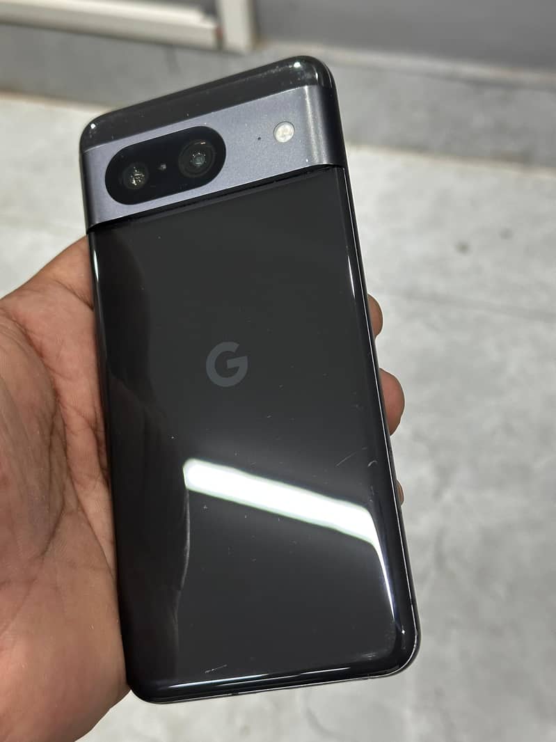 Google Pixel 8 3
