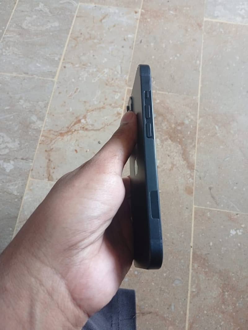iPhone 14 jv 128 2
