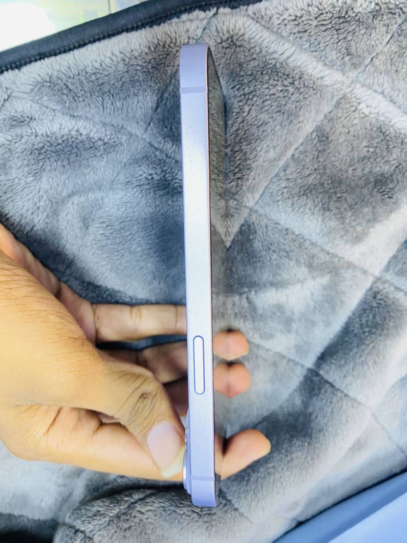 Apple iPhone 14 1