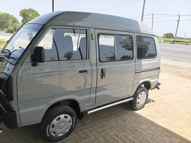 Suzuki Bolan 2011 5