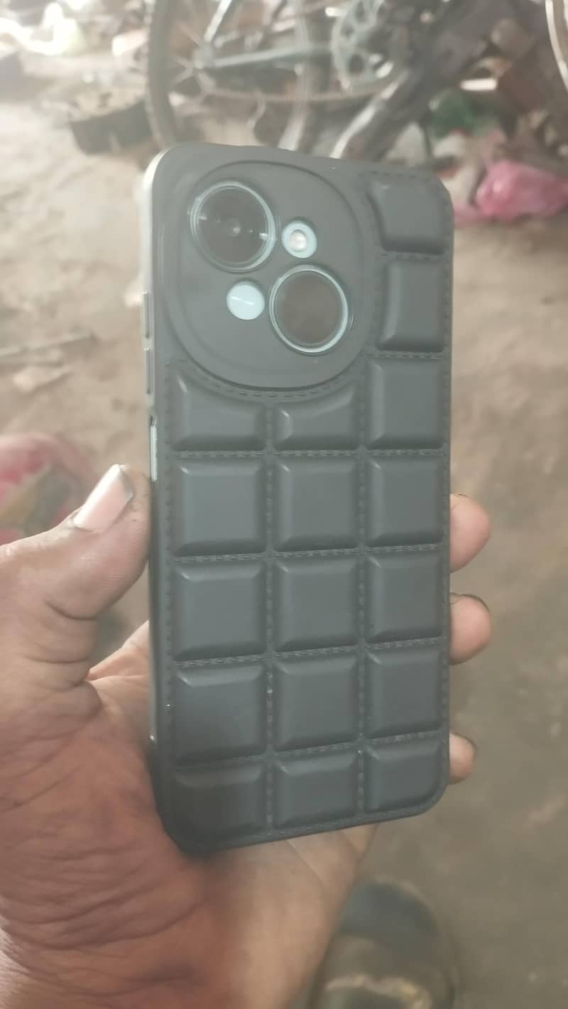 Tecno Spark Go 1 6