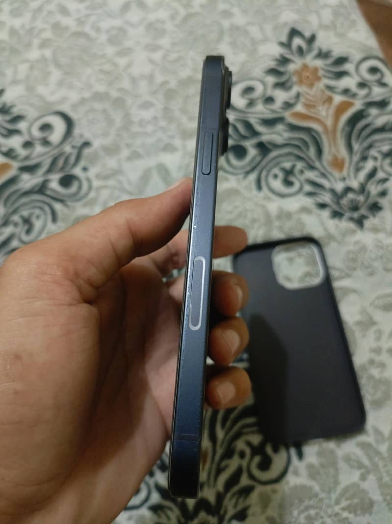 Apple iPhone 14 plus 1
