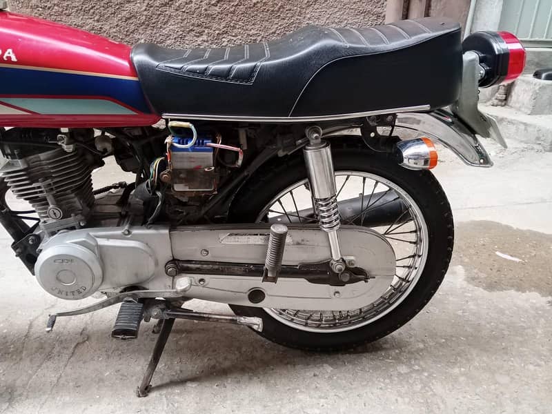 united cg125 7