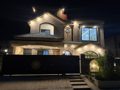 Investor Rate 14 Marla Opulence House @5.70 Cr - F Block, Sector B17 Islamabad