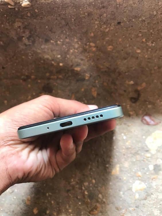 Xiaomi POCO C75 3