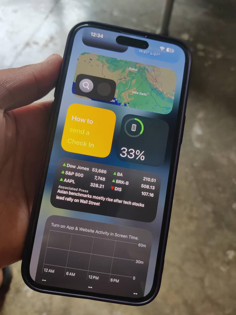 Apple iPhone 15 Pro Max 1
