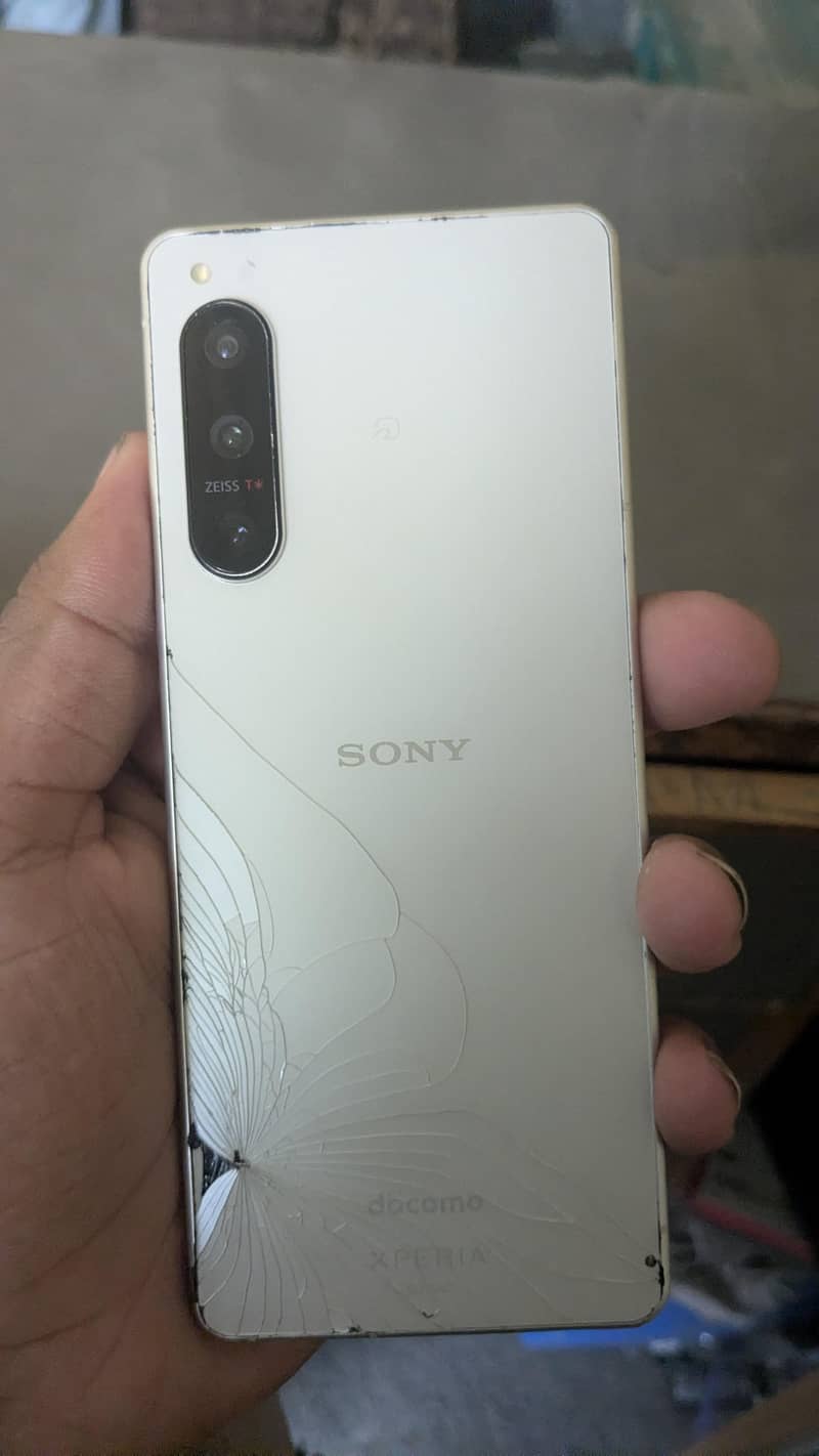 Sony 5 IV 1