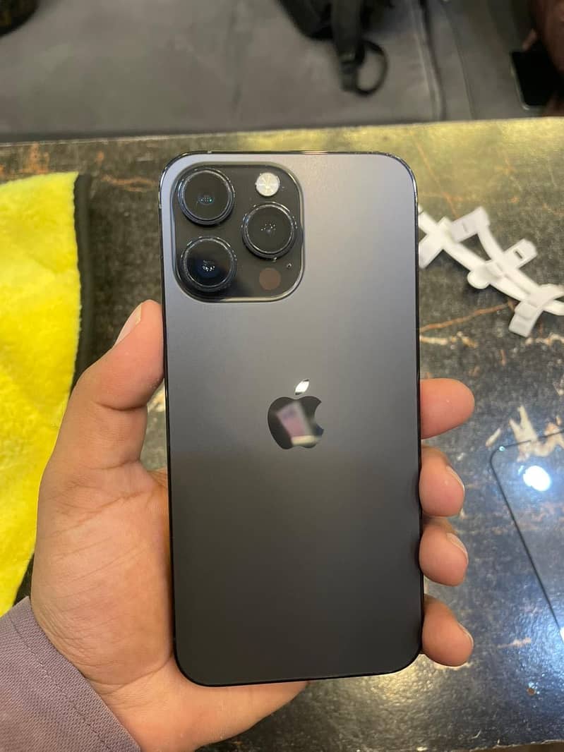 Apple iPhone 14 Pro Max 5